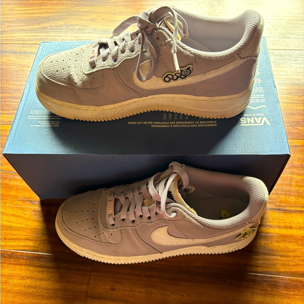 Nike Womens Size 9 Air Force 1 07 SE NN Amethyst Ash Purple AF1 042025